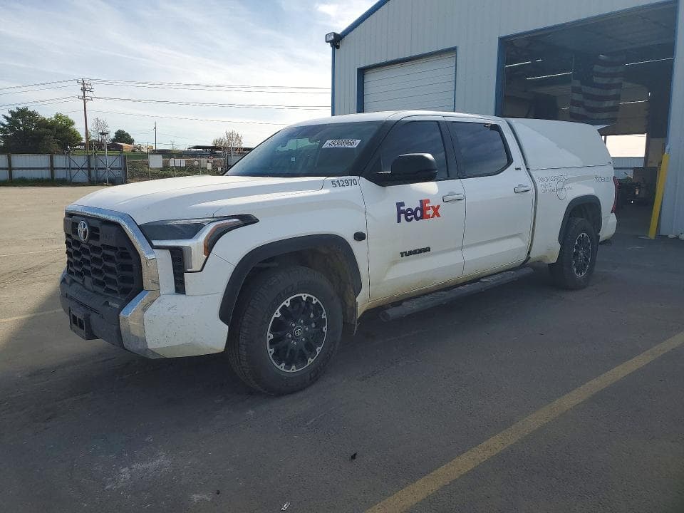 2025 TOYOTA TUNDRA