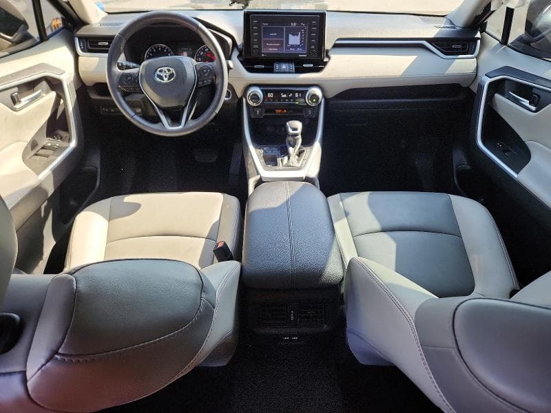 2021 TOYOTA RAV4 XLE PREMIUM 8