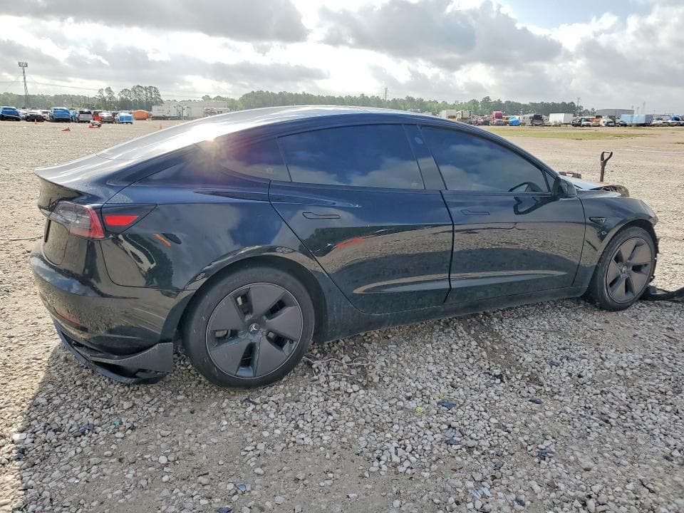 2023 TESLA MODEL 3 3