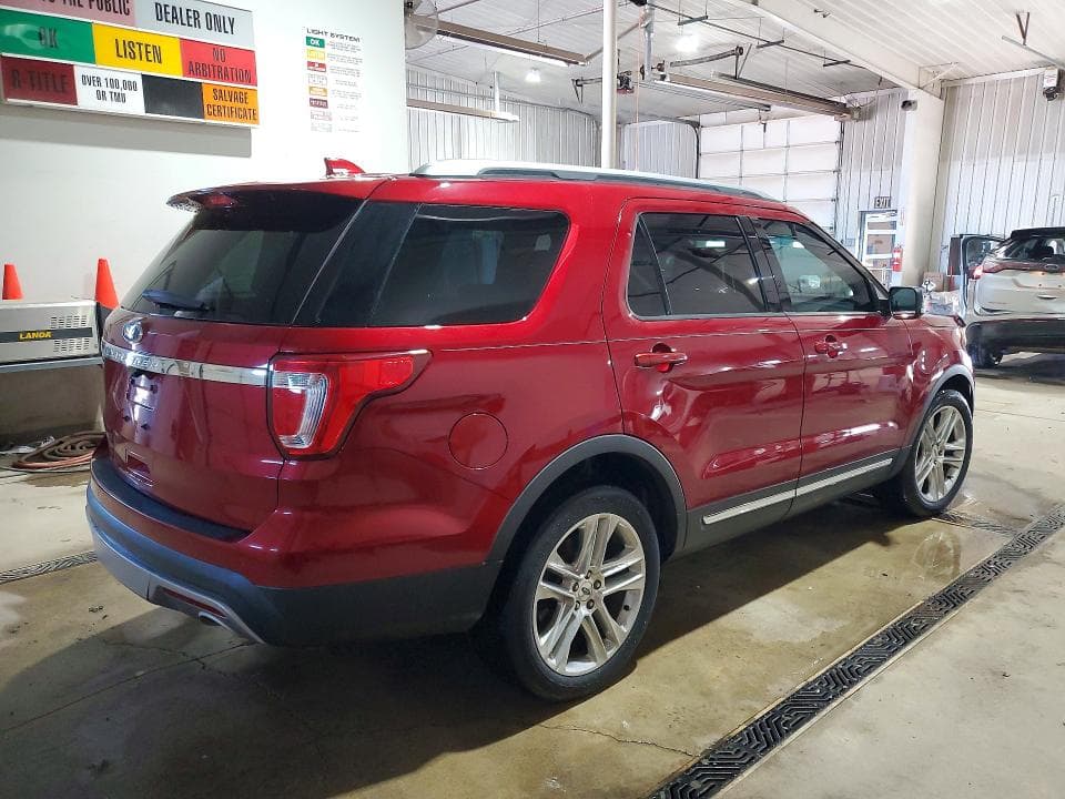 2017 FORD EXPLORER XLT 3