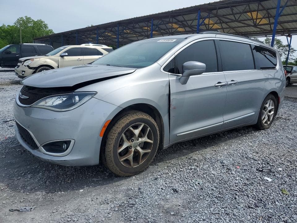 2017 CHRYSLER PACIFICA - 1