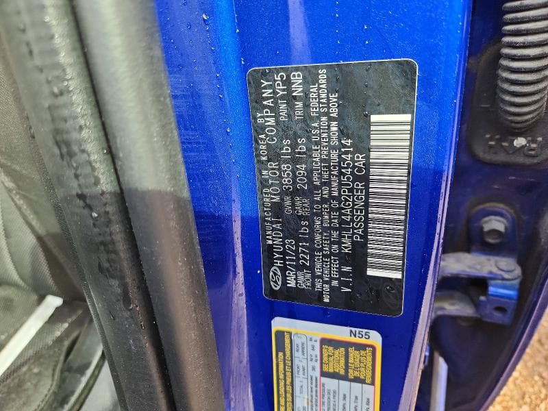 2023 HYUNDAI ELANTRA SE 12