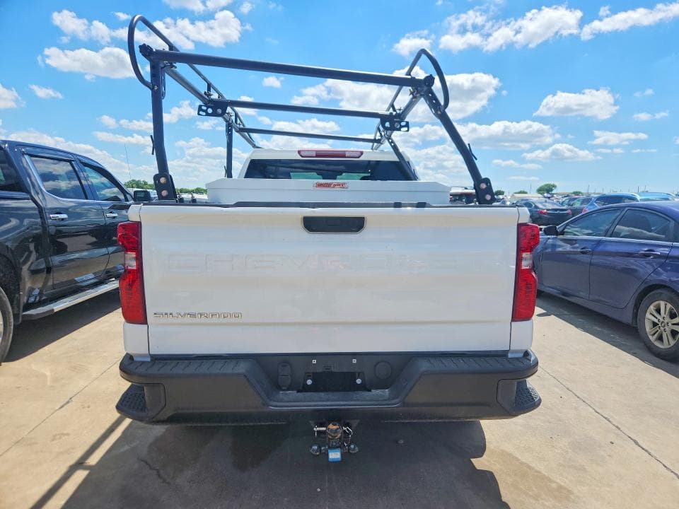 2025 CHEVROLET SILVERADO C1500 6