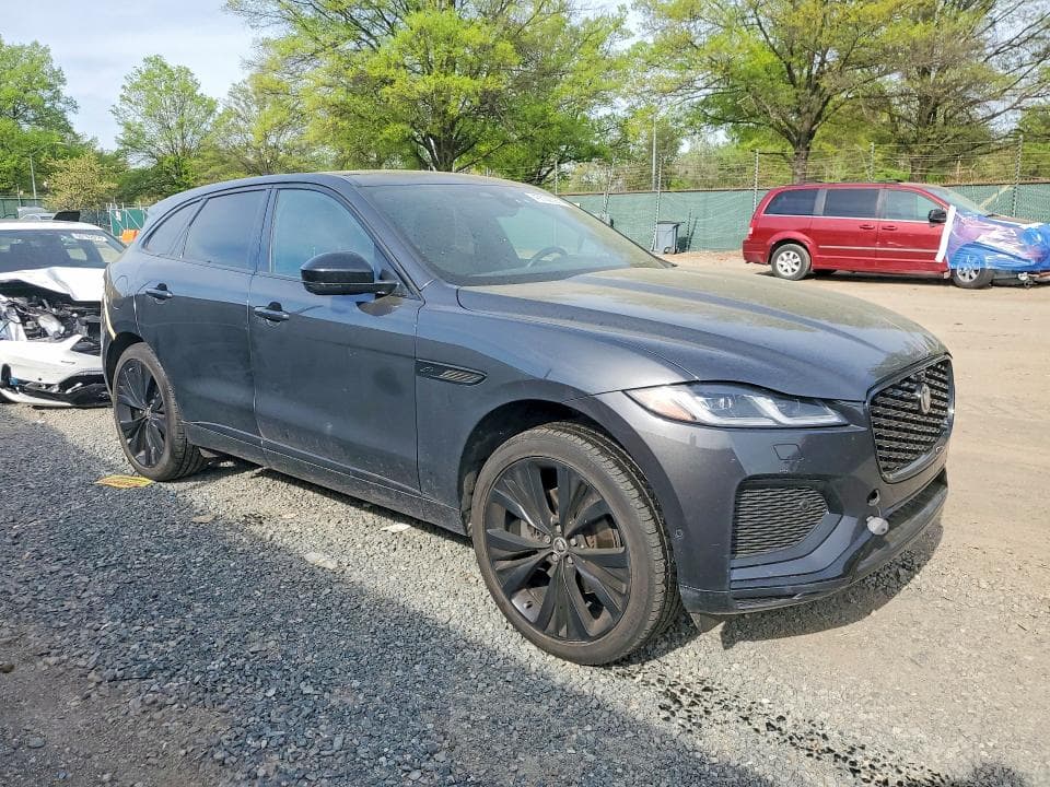 2025 JAGUAR F-PACE R-DYNAMIC S 4
