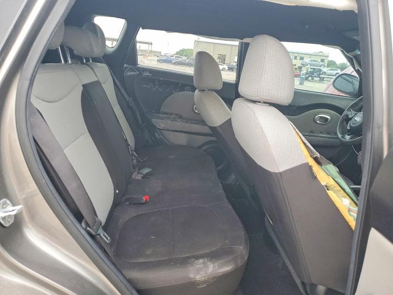 2017 KIA SOUL BASE 11