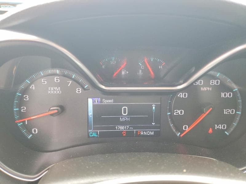 2017 CHEVROLET IMPALA LT 9