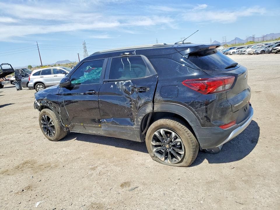 2023 CHEVROLET TRAILBLAZER LT 2