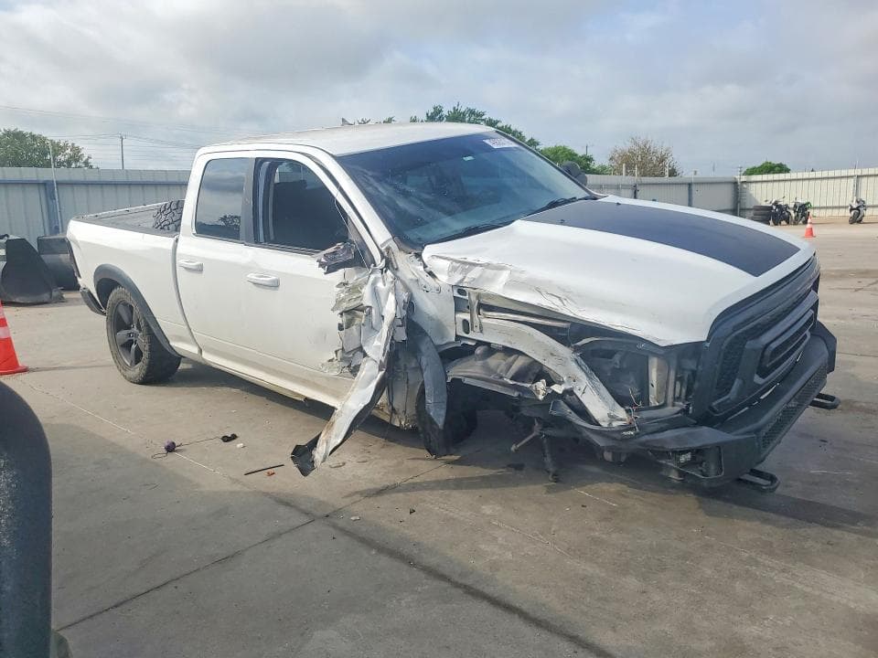 2019 RAM 1500 CLASSIC SLT 4