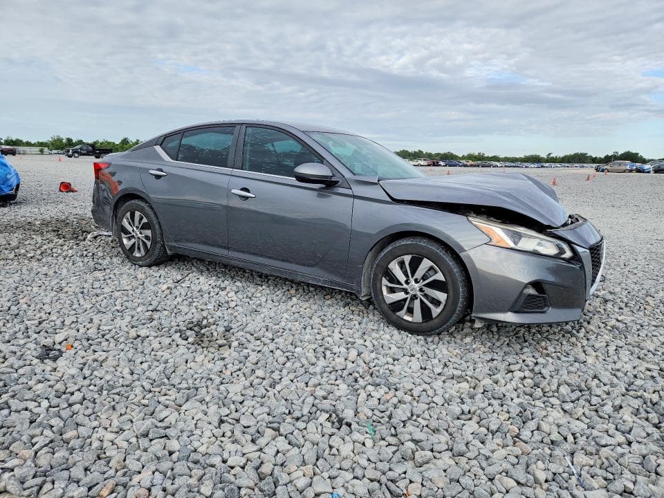 2019 NISSAN ALTIMA S 4