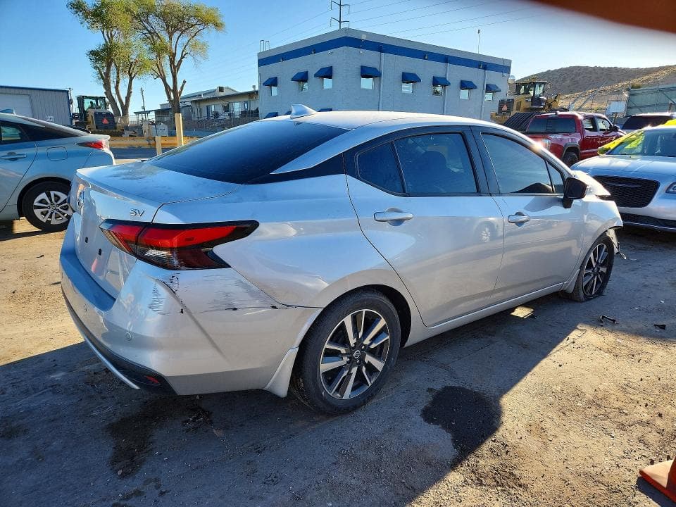 2021 NISSAN VERSA SV 3
