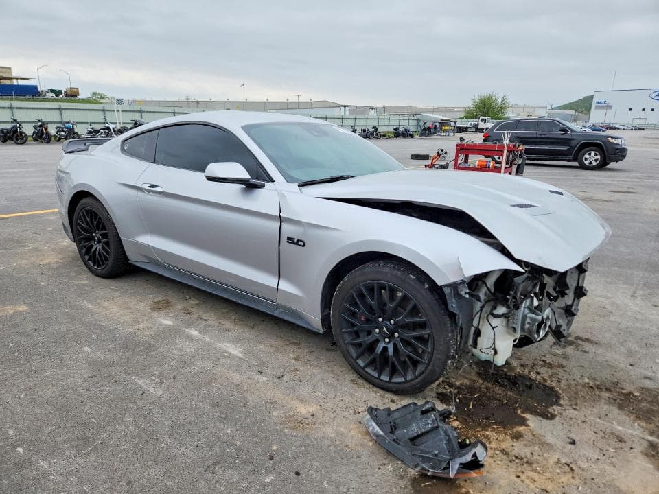 2019 FORD MUSTANG GT 4