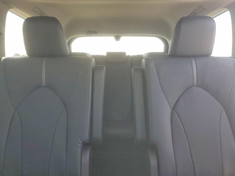 2026 TOYOTA GRAND HIGHLANDER PLATINUM 10