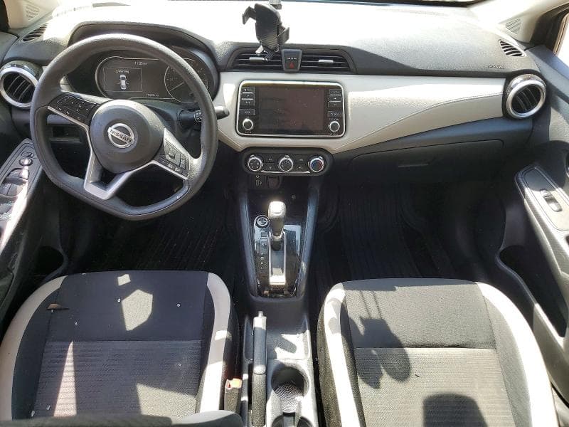 2021 NISSAN VERSA SV 8