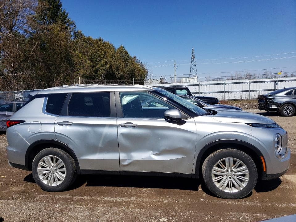 2024 MITSUBISHI OUTLANDER SE 7