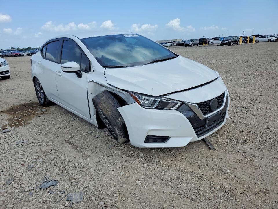 2021 NISSAN VERSA SV 4