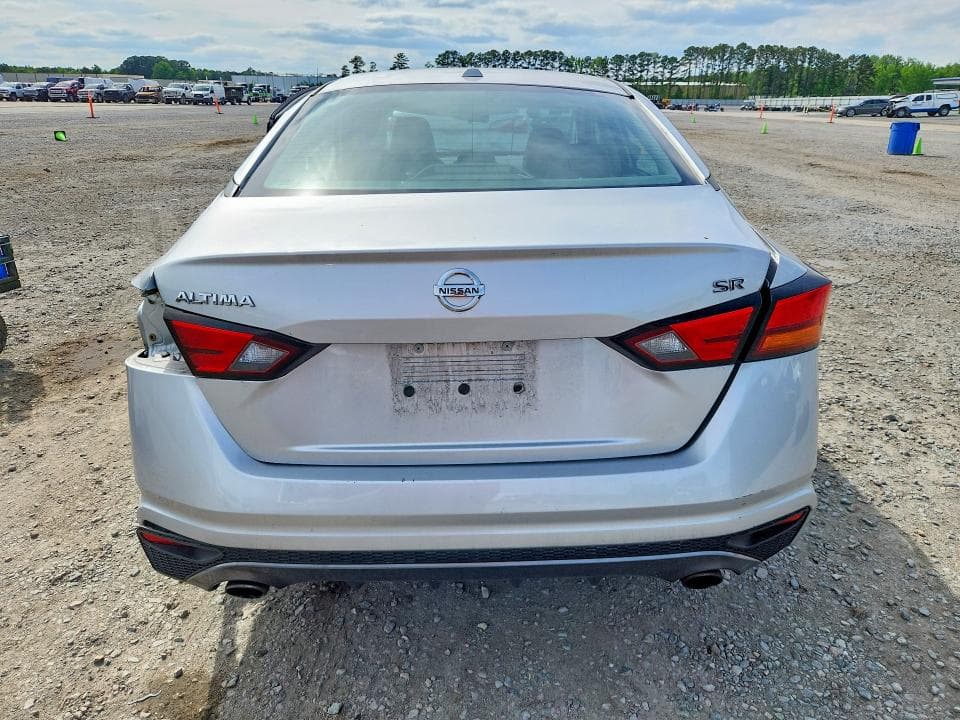 2019 NISSAN ALTIMA SR 6