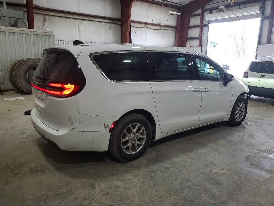 2025 CHRYSLER PACIFICA SELECT 3