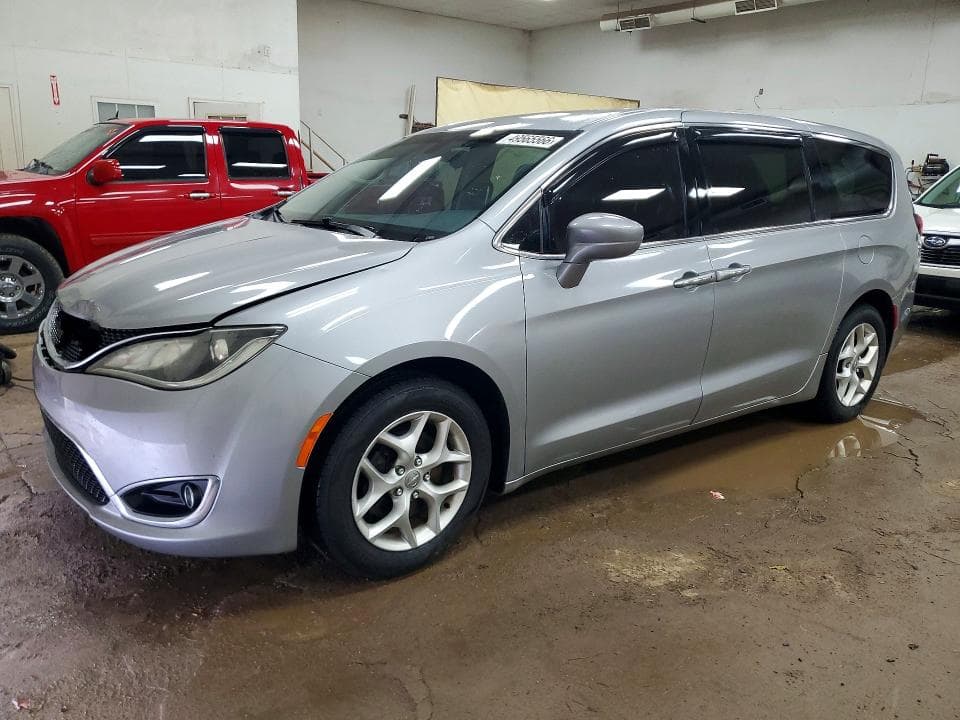 2018 CHRYSLER PACIFICA TOURING PLUS - 1