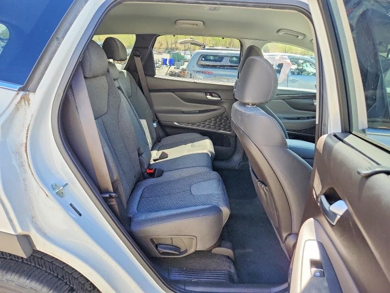 2020 HYUNDAI SANTA FE SEL 11