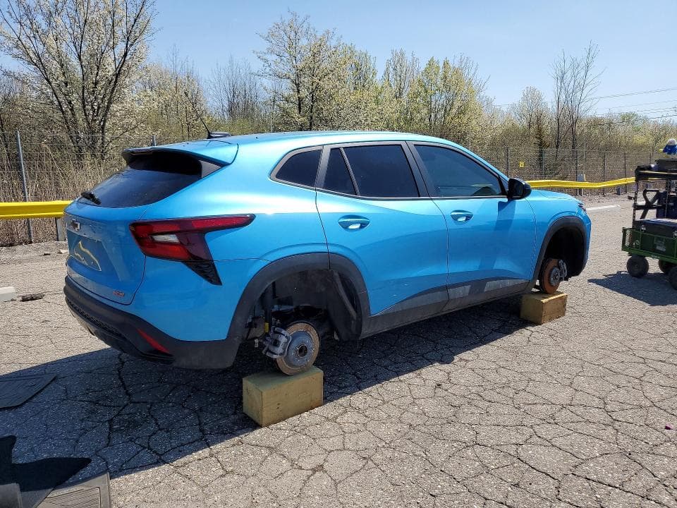 2025 CHEVROLET TRAX 1RS 3