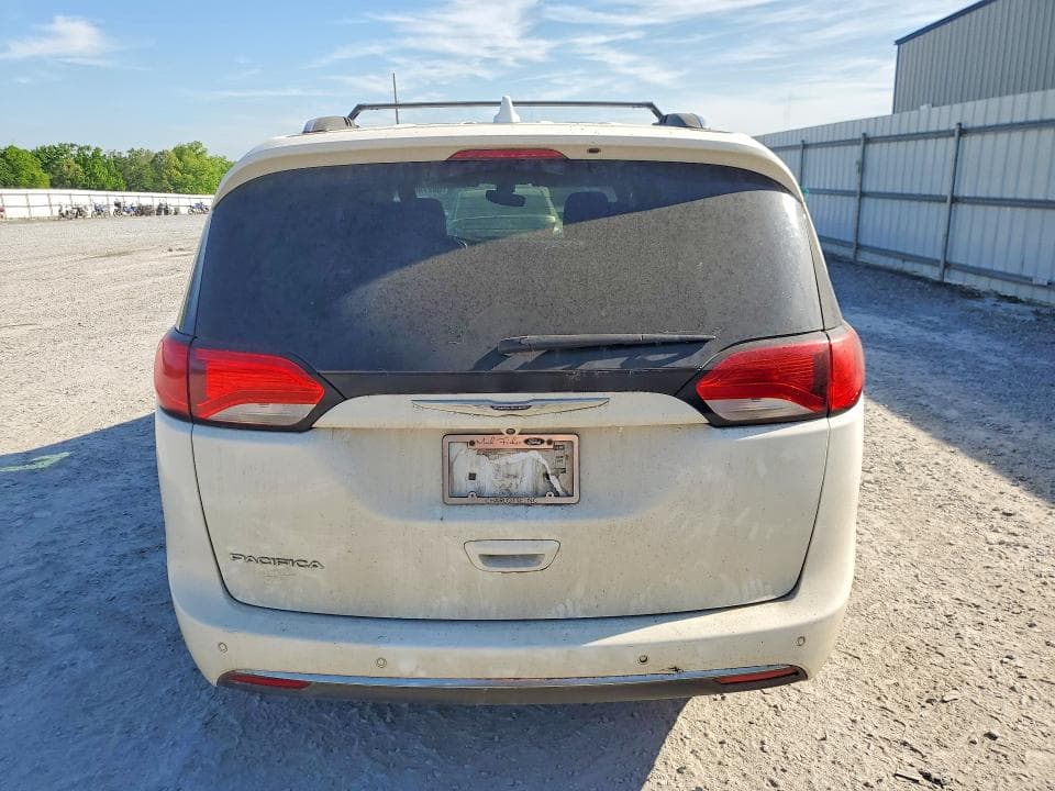 2018 CHRYSLER PACIFICA TOURING L PLUS 6