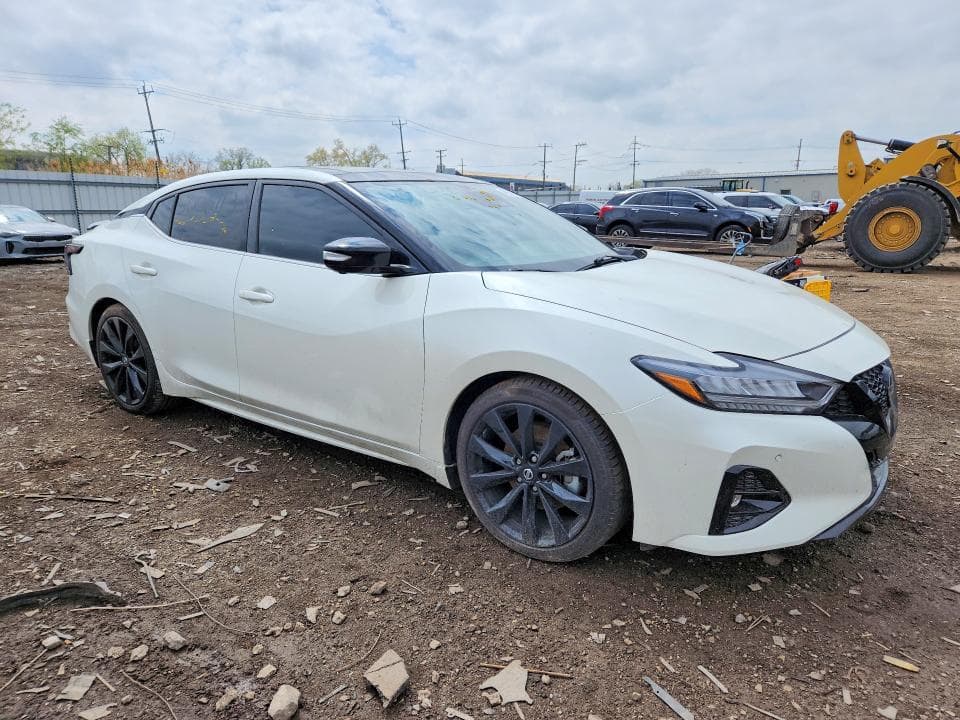 2022 NISSAN MAXIMA SR 4