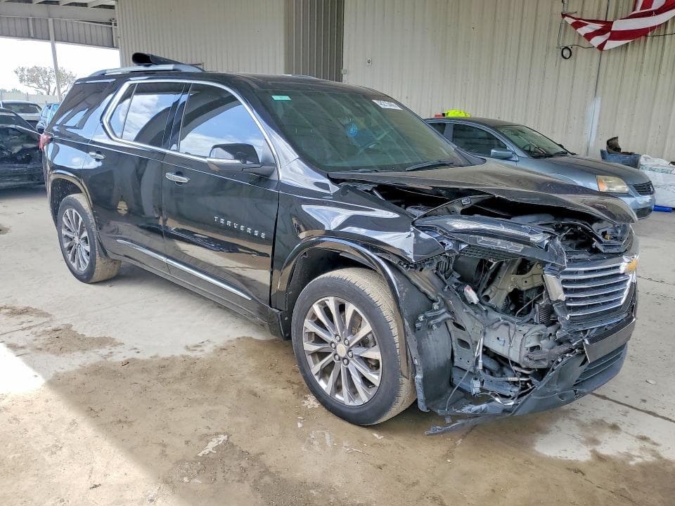 2023 CHEVROLET TRAVERSE PREMIER 4