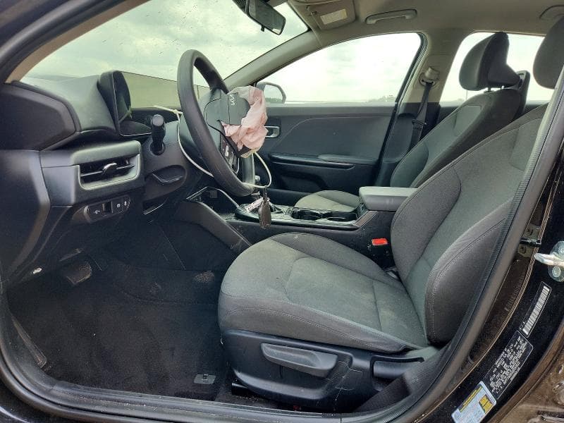 2025 KIA K4 LXS 7
