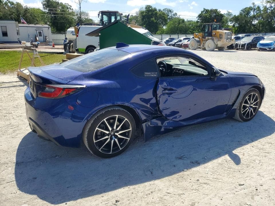 2022 TOYOTA GR86 BASE 3