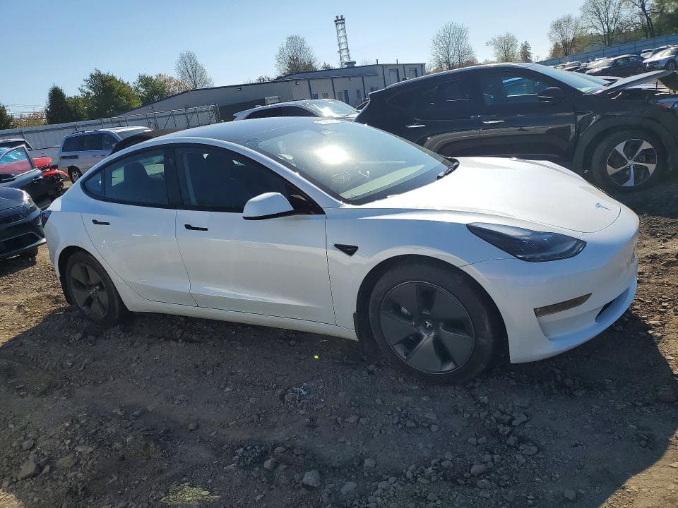2023 TESLA MODEL 3 4