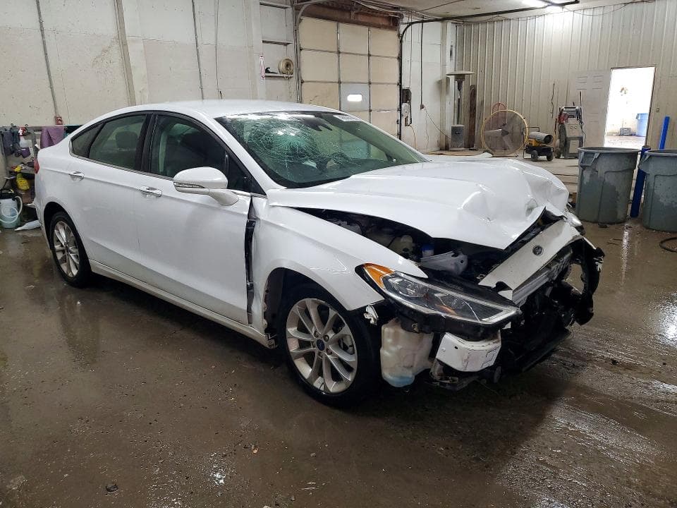 2020 FORD FUSION SEL 4