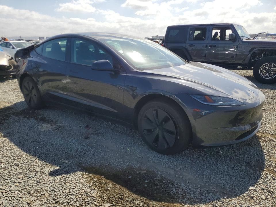 2025 TESLA MODEL 3 4