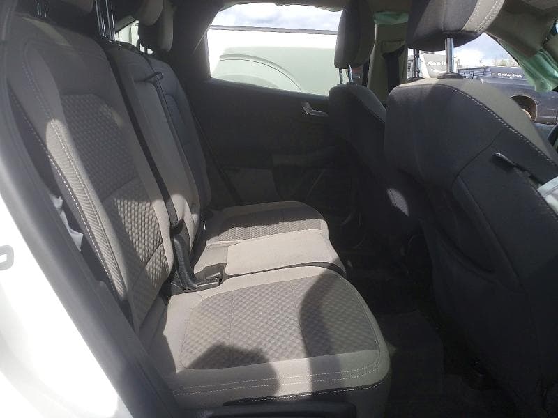 2020 FORD ESCAPE SE 10