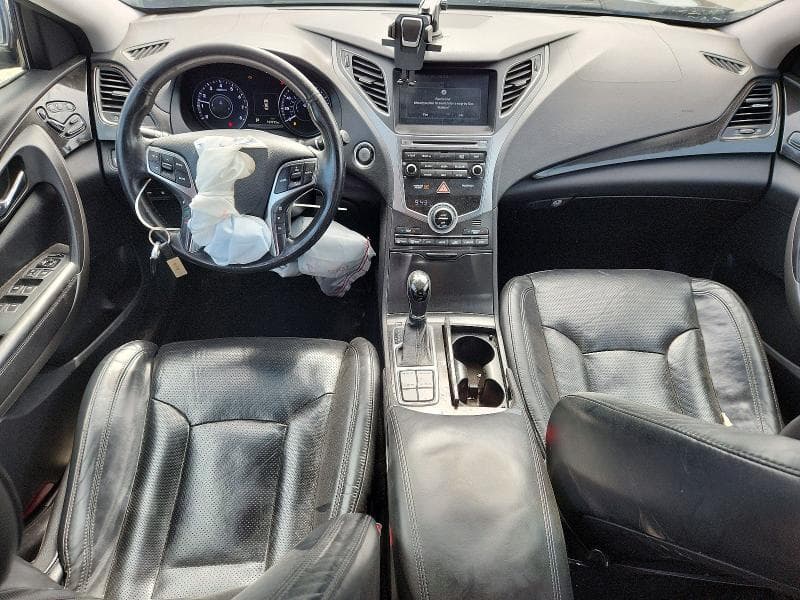 2017 HYUNDAI AZERA BASE 8