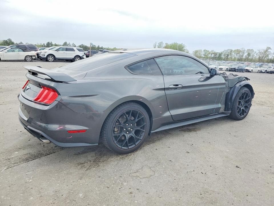 2019 FORD MUSTANG 3