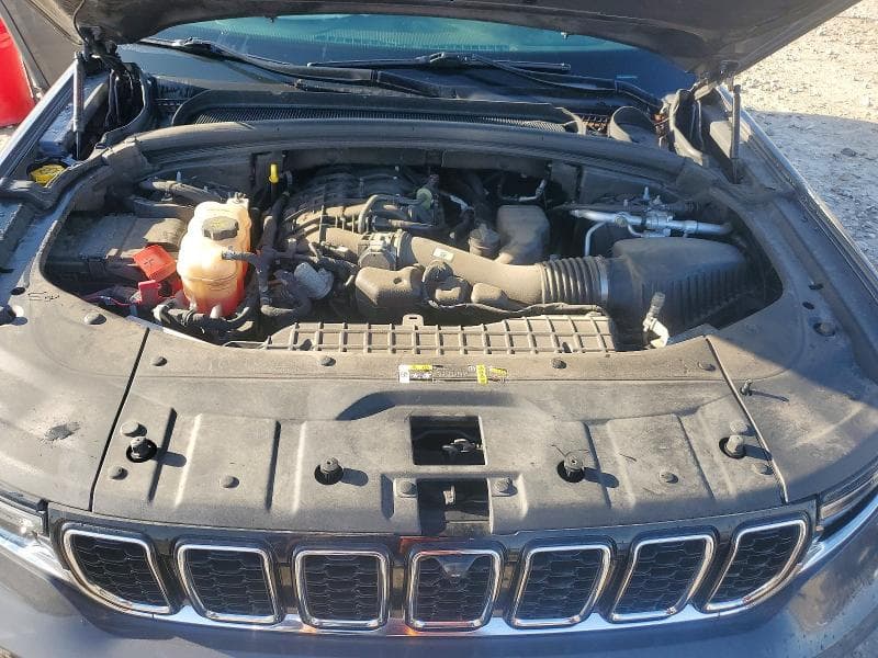 2023 JEEP GRAND CHEROKEE L LIMITED 12