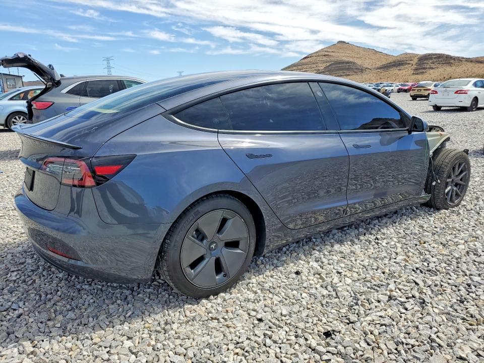 2023 TESLA MODEL 3 3