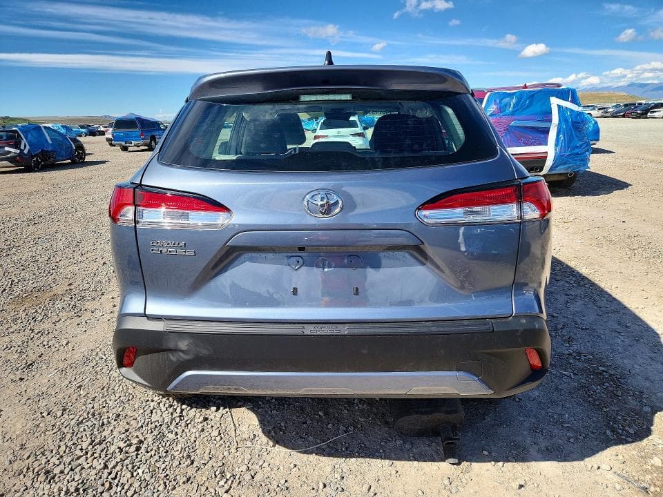 2025 TOYOTA COROLLA CROSS L 6