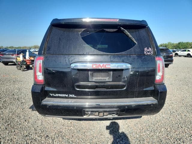 2017 GMC YUKON XL DENALI 6