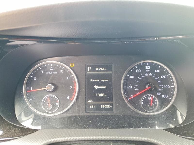 2023 KIA K5 9
