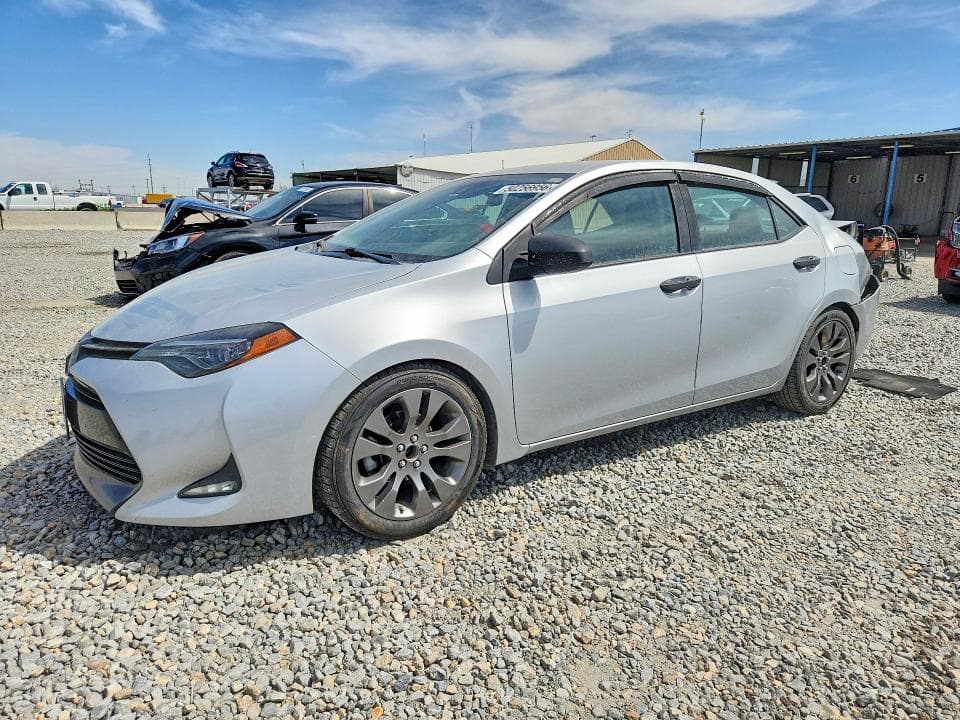 2017 TOYOTA COROLLA LE - 1
