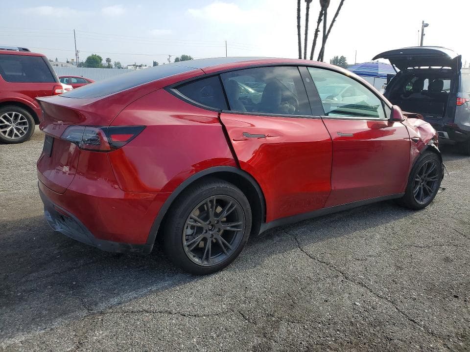 2024 TESLA MODEL Y 3