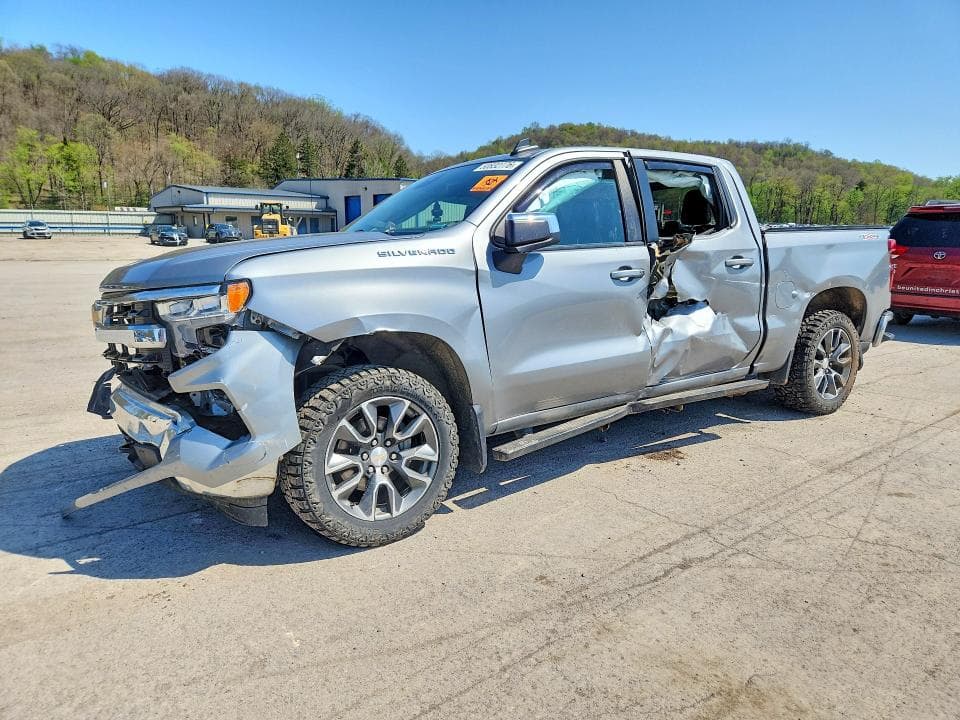 2024 CHEVROLET SILVERADO - 1