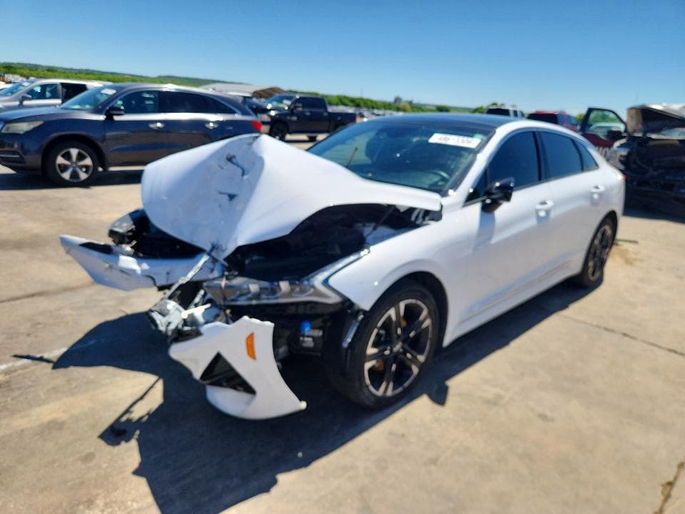 2022 KIA K5