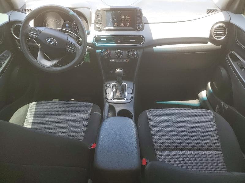 2021 HYUNDAI KONA SE 8