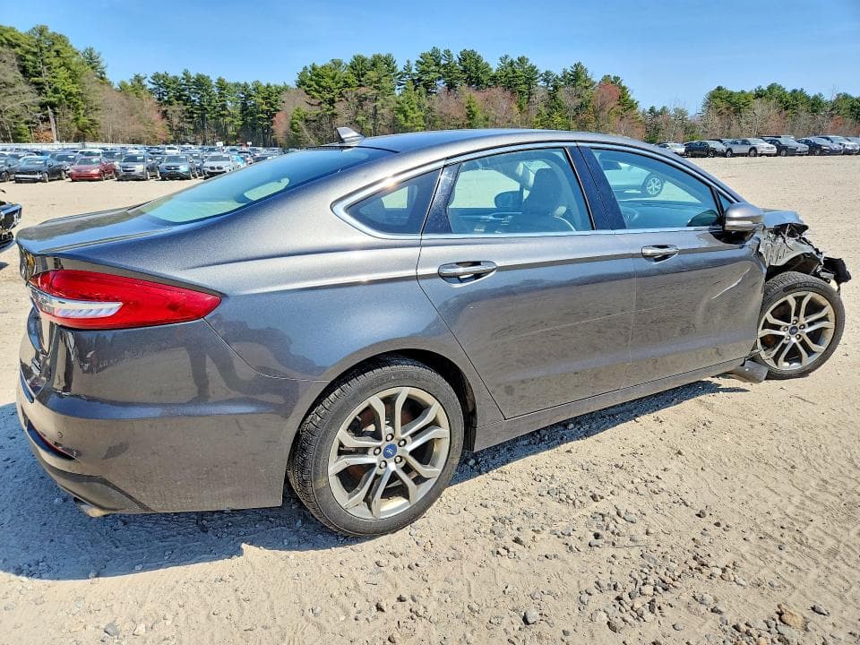 2019 FORD FUSION SEL 3