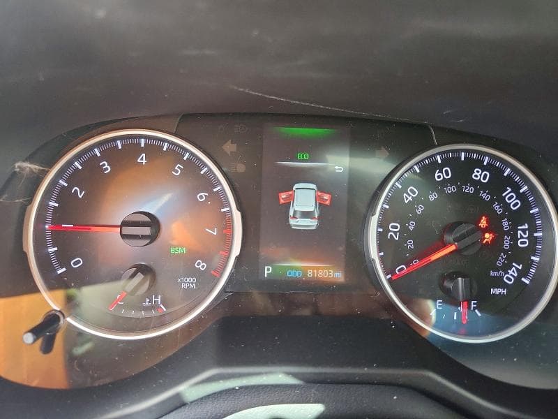 2020 TOYOTA RAV4 XLE PREMIUM 9