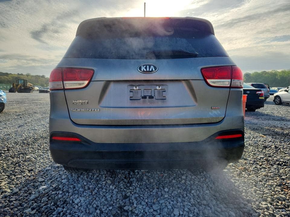 2017 KIA SORENTO L 6