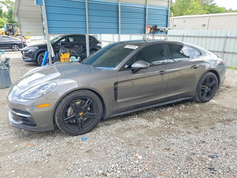 2018 PORSCHE PANAMERA 4 - 1