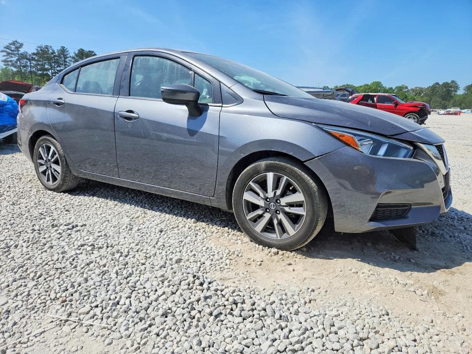 2021 NISSAN VERSA SV 4
